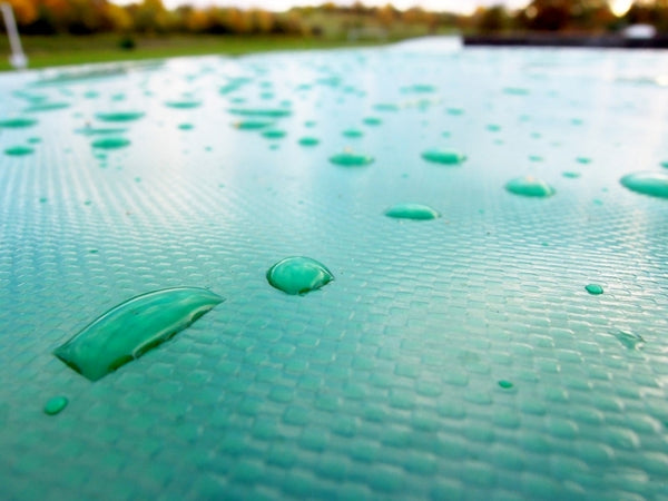 Housse de pluie résistante et imperméable PVC pour tapis de saut en hauteur 630G / Mt